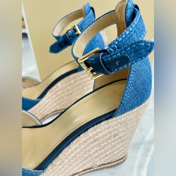 Michael Kors Denim Wedges size 7.5 - Picture 2 of 7
